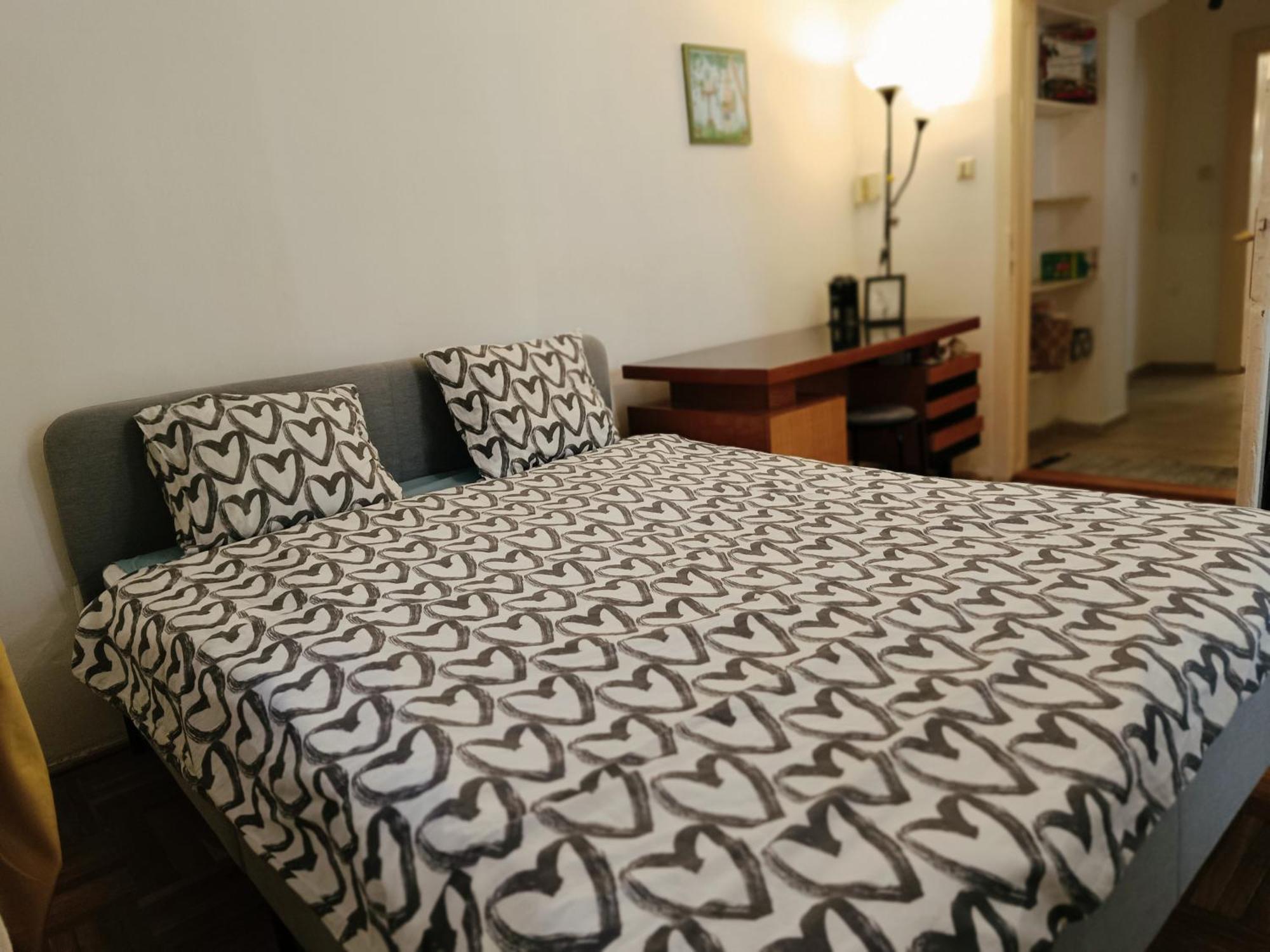 Flat In Historic Villa With Your Own Private Garden, Near City Park Будапеща Екстериор снимка